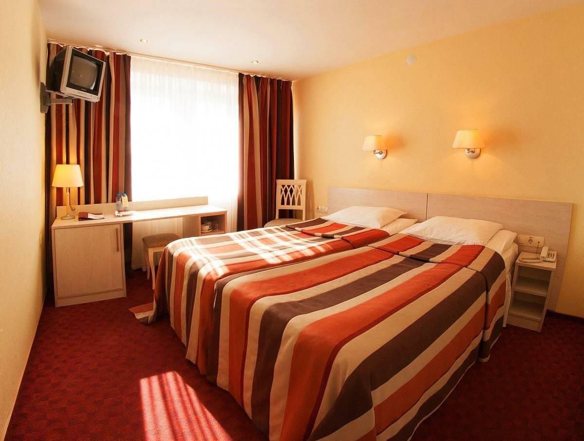 Номер стандарт с 2 односпальными кроватями